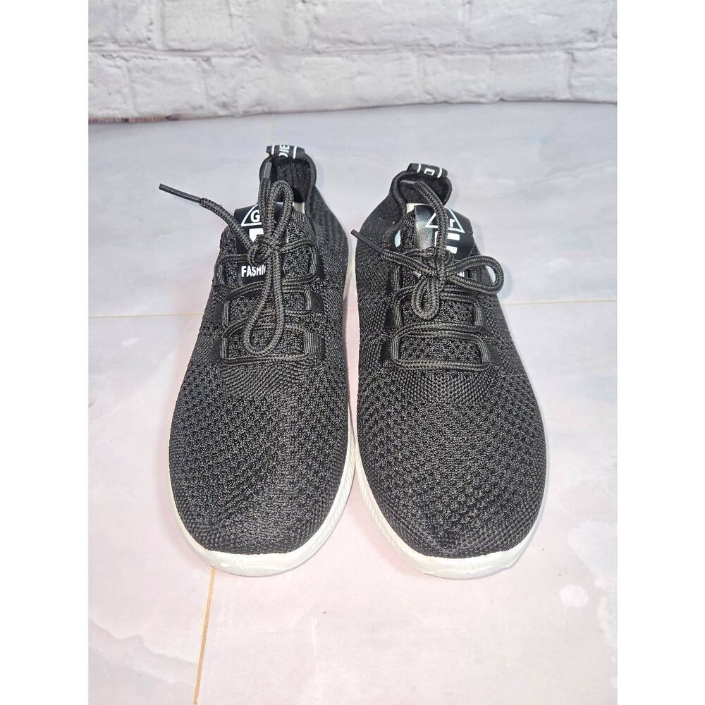 SeoTSexo Women's Size 5.5 US Black/White Mesh Lightweight Slip On Sneaker
